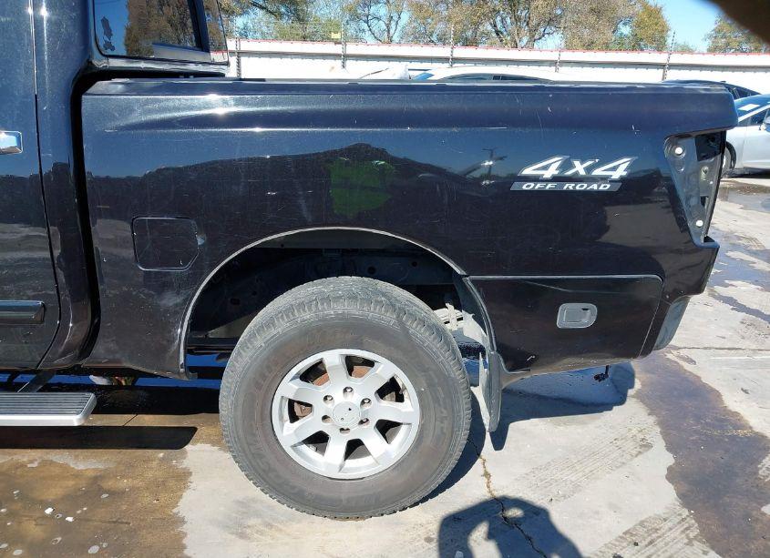 Photo 18 of 2007 Nissan Titan LE (VIN 1N6AA07B37N220252)