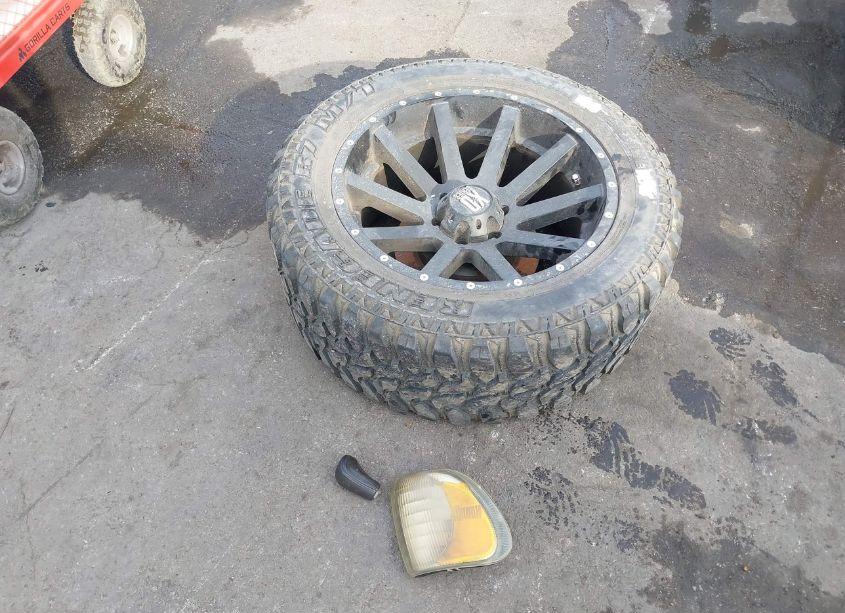 Photo 12 of 2004 Nissan Titan SE (VIN 1N6AA07B44N516540)