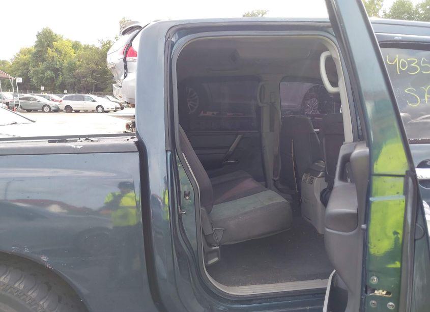 Photo 8 of 2004 Nissan Titan SE (VIN 1N6AA07B44N516540)