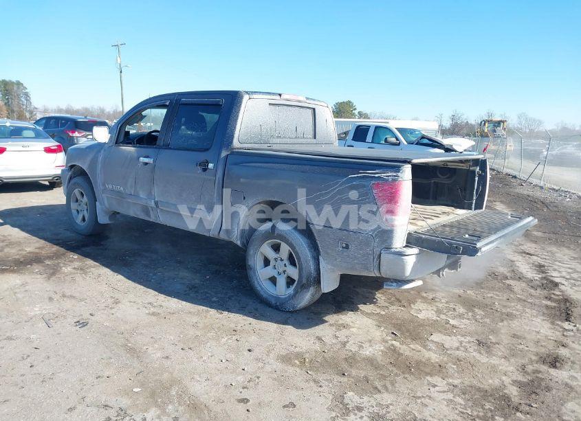 Photo 3 of 2006 Nissan Titan SE (VIN 1N6AA07B46N530408)