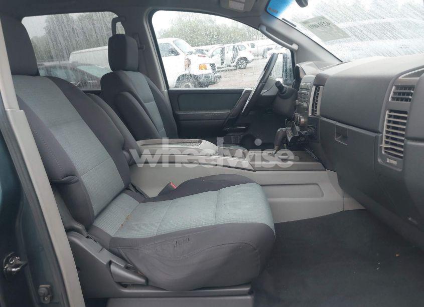 Photo 5 of 2004 Nissan Titan SE (VIN 1N6AA07B54N542273)