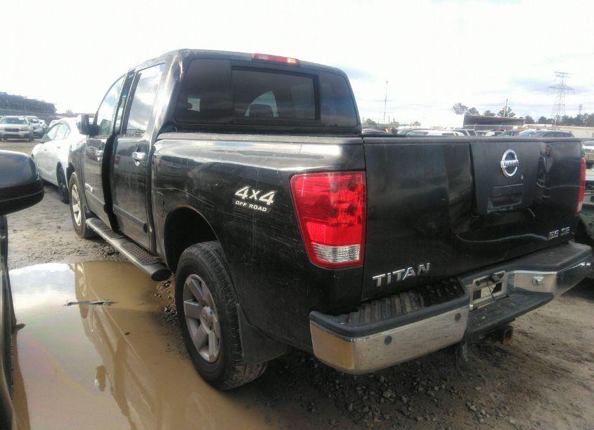 Photo 3 of 2005 Nissan Titan SE (VIN 1N6AA07B55N507864)