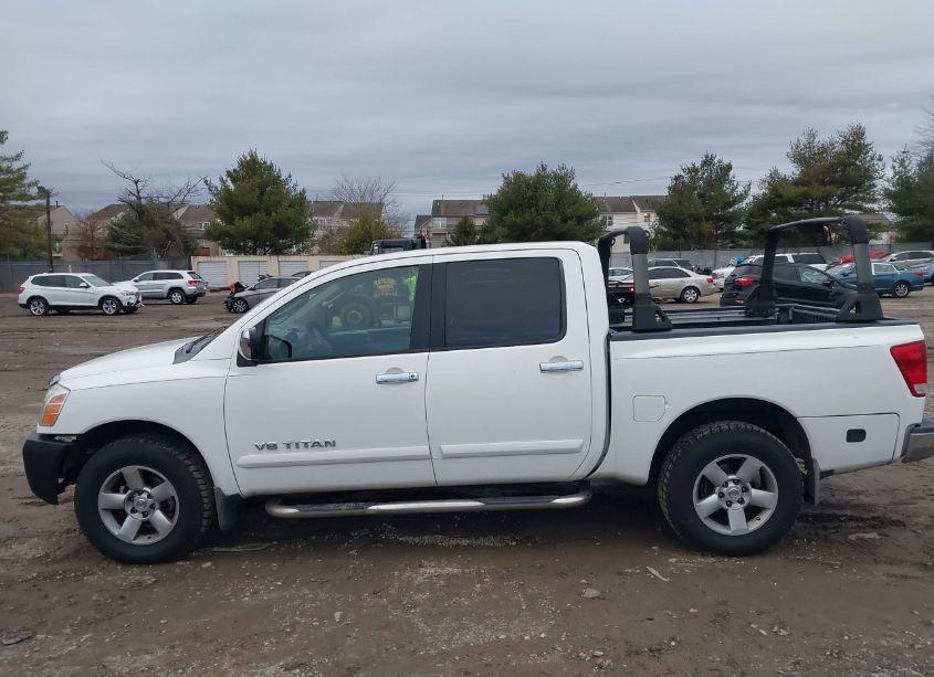 Photo 14 of 2005 Nissan Titan SE (VIN 1N6AA07B65N572920)