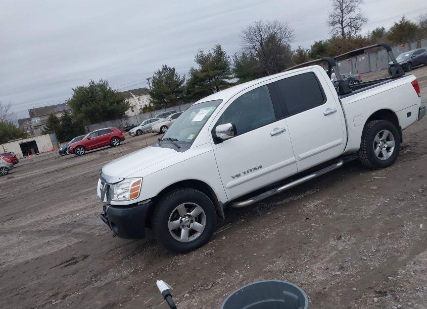 Photo 2 of 2005 Nissan Titan SE (VIN 1N6AA07B65N572920)