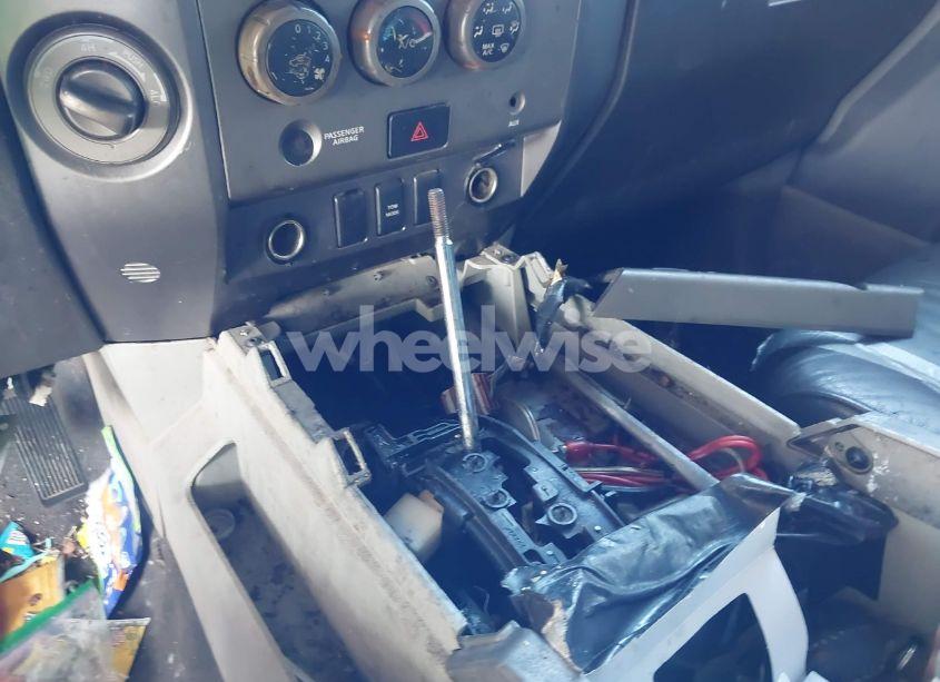 Photo 12 of 2004 Nissan Titan LE (VIN 1N6AA07B74N525703)