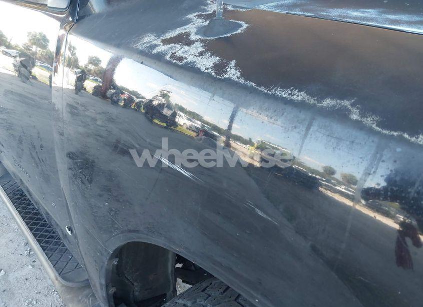 Photo 13 of 2004 Nissan Titan LE (VIN 1N6AA07B74N525703)