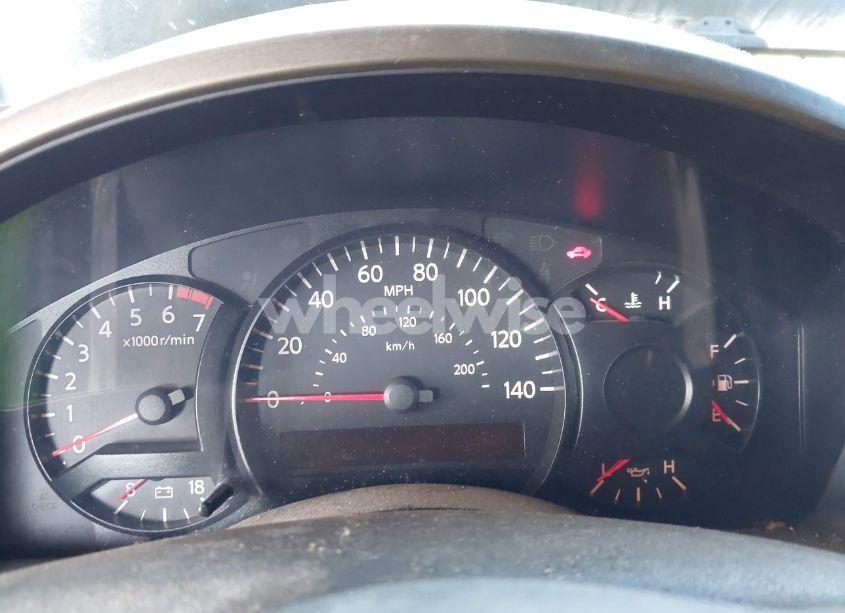 Photo 7 of 2004 Nissan Titan LE (VIN 1N6AA07B74N525703)