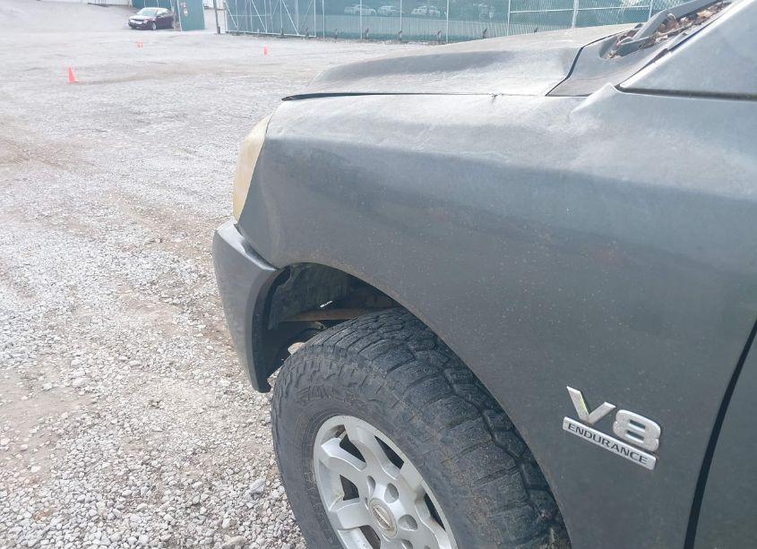 Photo 16 of 2004 Nissan Titan LE (VIN 1N6AA07B74N589854)