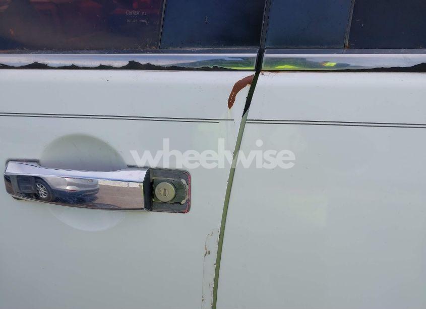 Photo 6 of 2004 Nissan Titan LE (VIN 1N6AA07B84N550982)