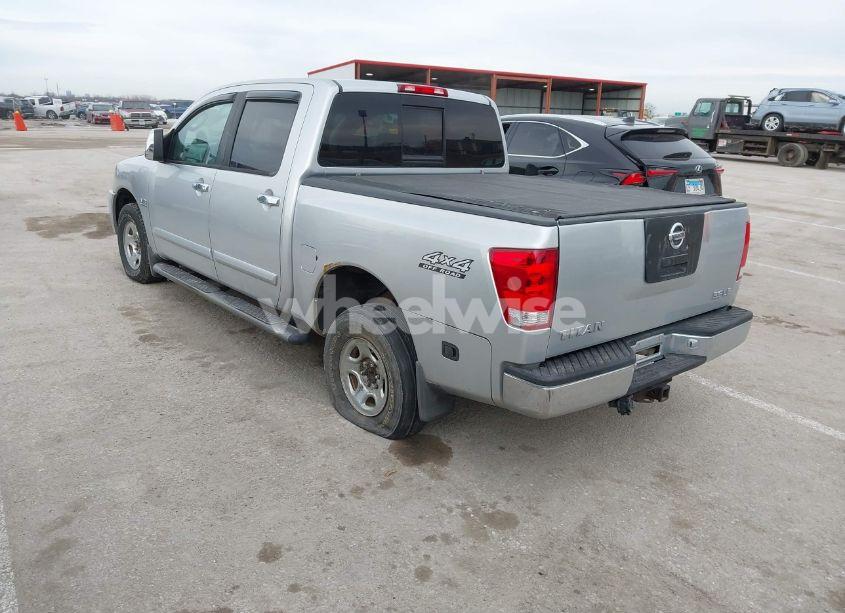 Photo 3 of 2004 Nissan Titan LE (VIN 1N6AA07B84N571752)