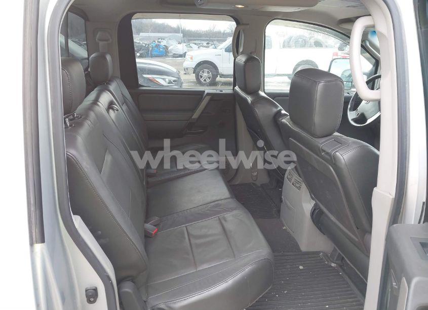 Photo 8 of 2004 Nissan Titan LE (VIN 1N6AA07B84N571752)