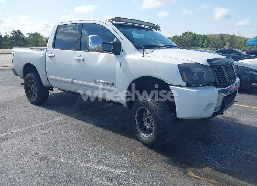 2006 Nissan Titan SE (VIN 1N6AA07B86N558129) main photo