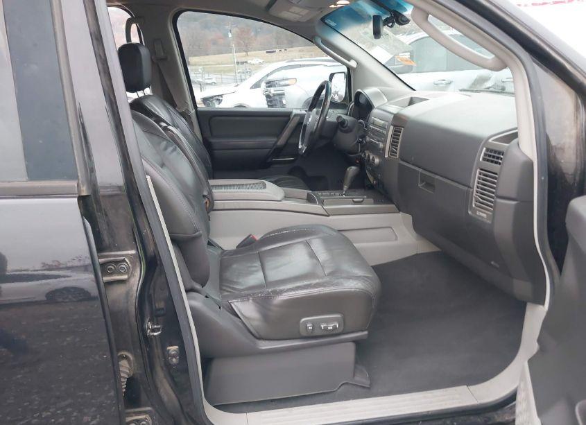 Photo 5 of 2004 Nissan Titan LE (VIN 1N6AA07B94N545600)