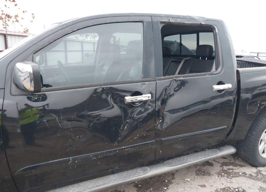 Photo 6 of 2004 Nissan Titan LE (VIN 1N6AA07B94N545600)