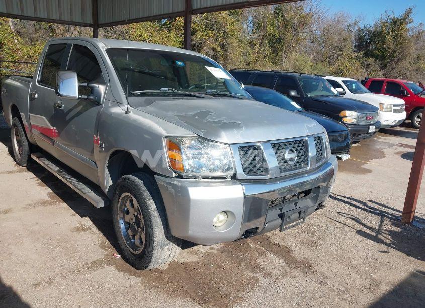 2004 Nissan Titan SE (VIN 1N6AA07BX4N537229) main photo