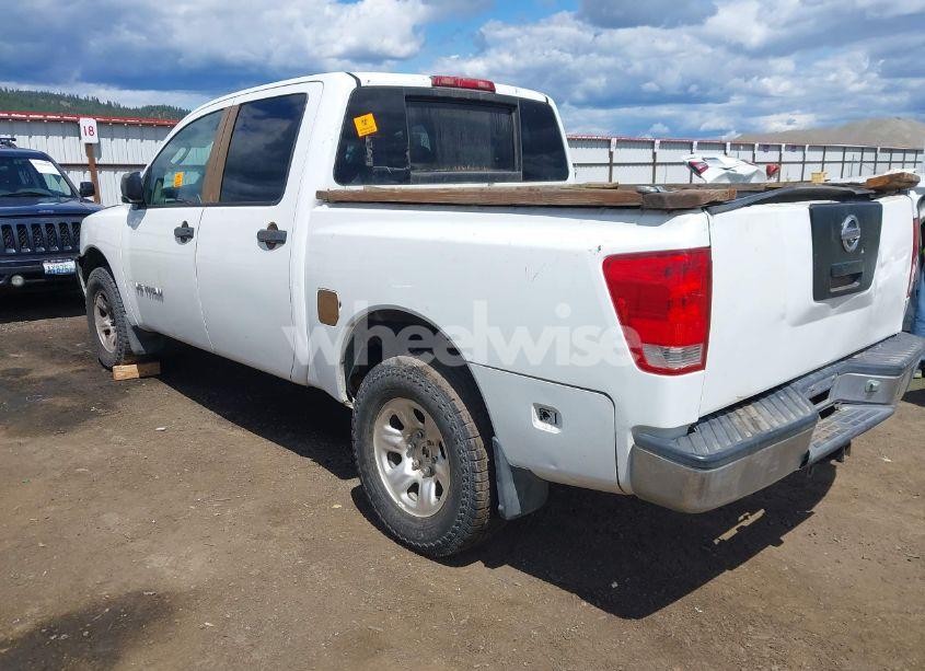 Photo 3 of 2005 Nissan Titan XE (VIN 1N6AA07BX5N505236)