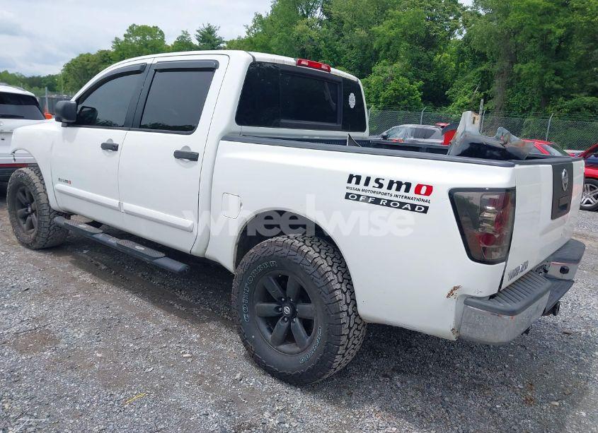 Photo 3 of 2009 Nissan Titan SE (VIN 1N6AA07C09N312298)