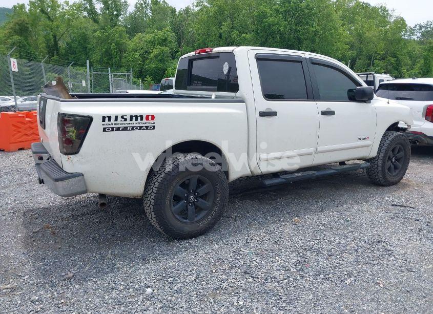 Photo 4 of 2009 Nissan Titan SE (VIN 1N6AA07C09N312298)