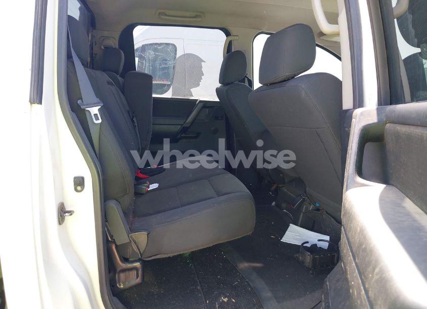 Photo 8 of 2009 Nissan Titan XE (VIN 1N6AA07C79N300424)