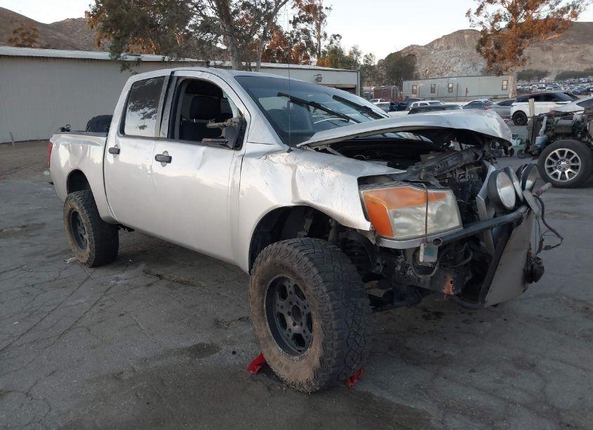 2008 Nissan Titan SE (VIN 1N6AA07D18N357354) main photo