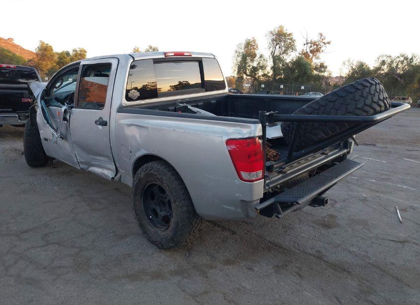 Photo 3 of 2008 Nissan Titan SE (VIN 1N6AA07D18N357354)