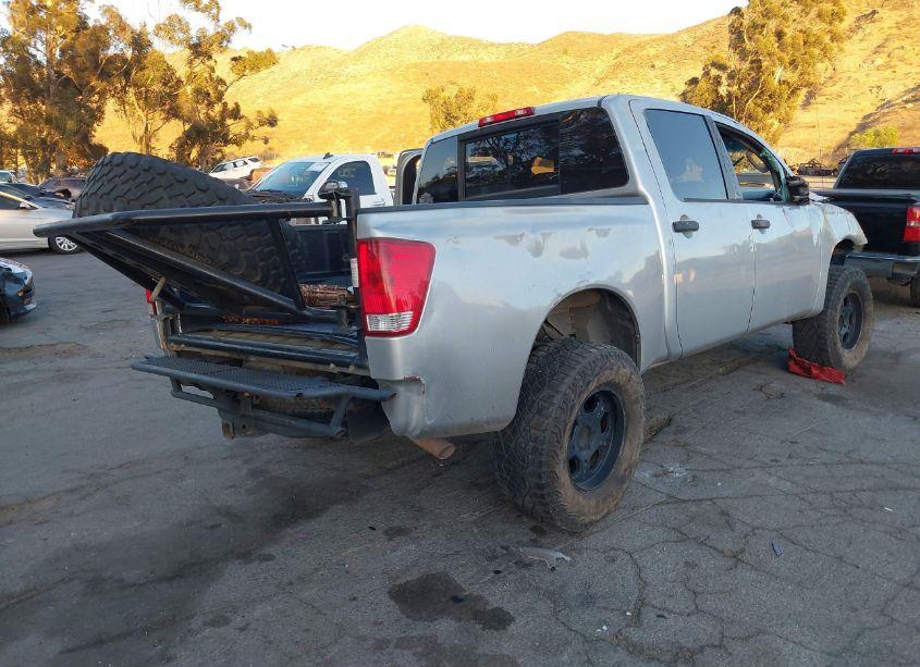 Photo 4 of 2008 Nissan Titan SE (VIN 1N6AA07D18N357354)