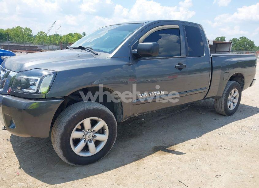 Photo 2 of 2011 Nissan Titan SV (VIN 1N6AA0CC3BN313442)