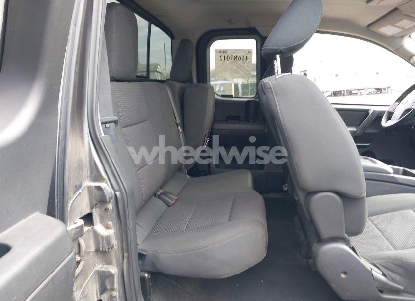Photo 8 of 2012 Nissan Titan SV (VIN 1N6AA0CC4CN304721)