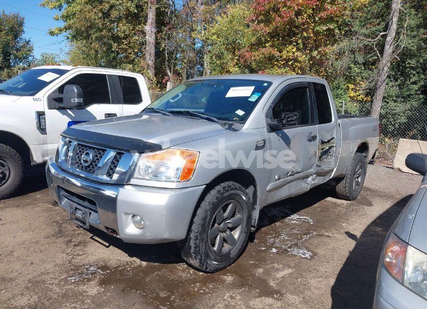 Photo 2 of 2012 Nissan Titan SV (VIN 1N6AA0CC8CN313969)