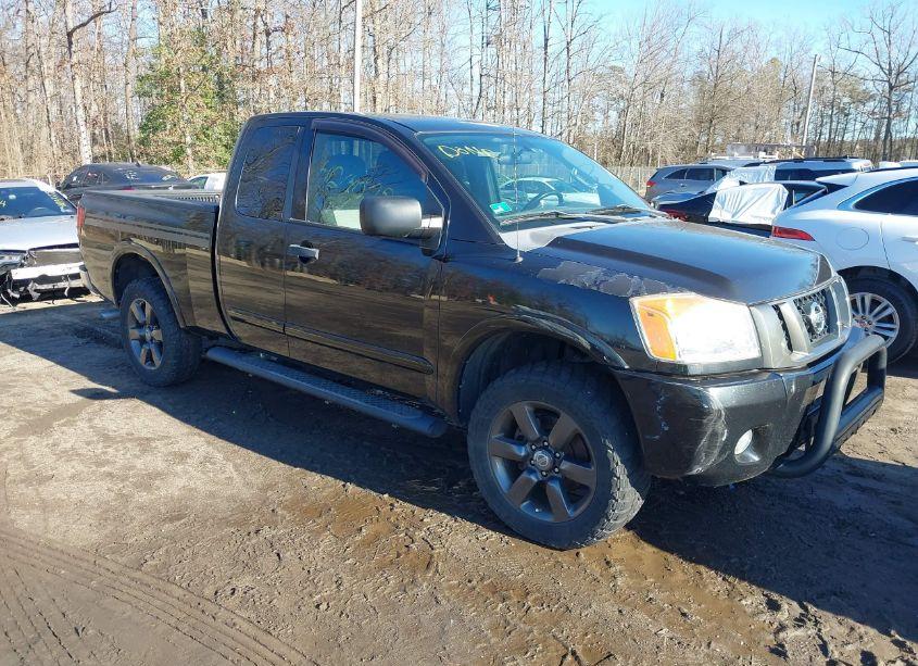 2012 Nissan Titan SV (VIN 1N6AA0CJ3CN323324) main photo