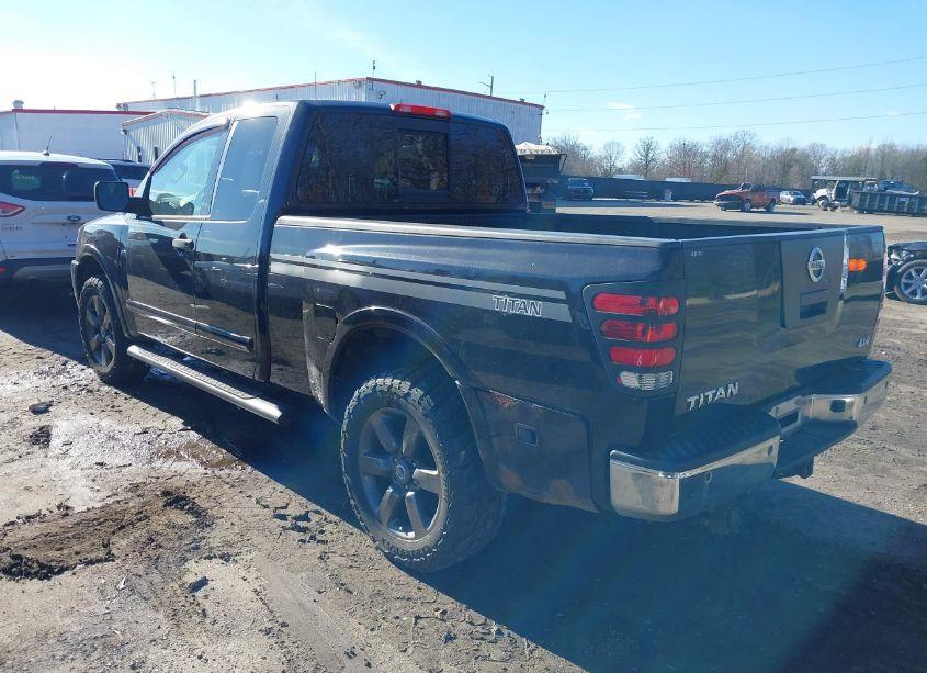 Photo 3 of 2012 Nissan Titan SV (VIN 1N6AA0CJ3CN323324)