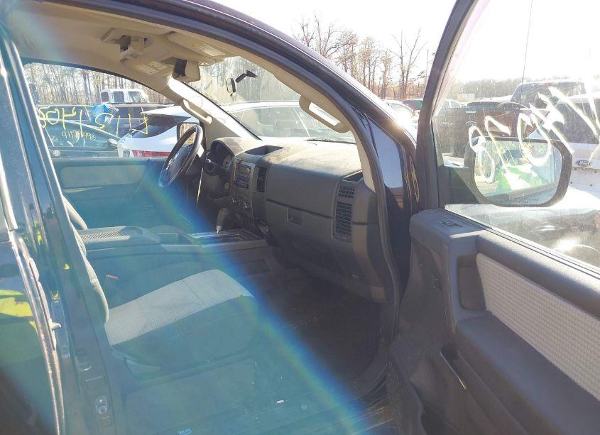 Photo 5 of 2012 Nissan Titan SV (VIN 1N6AA0CJ3CN323324)