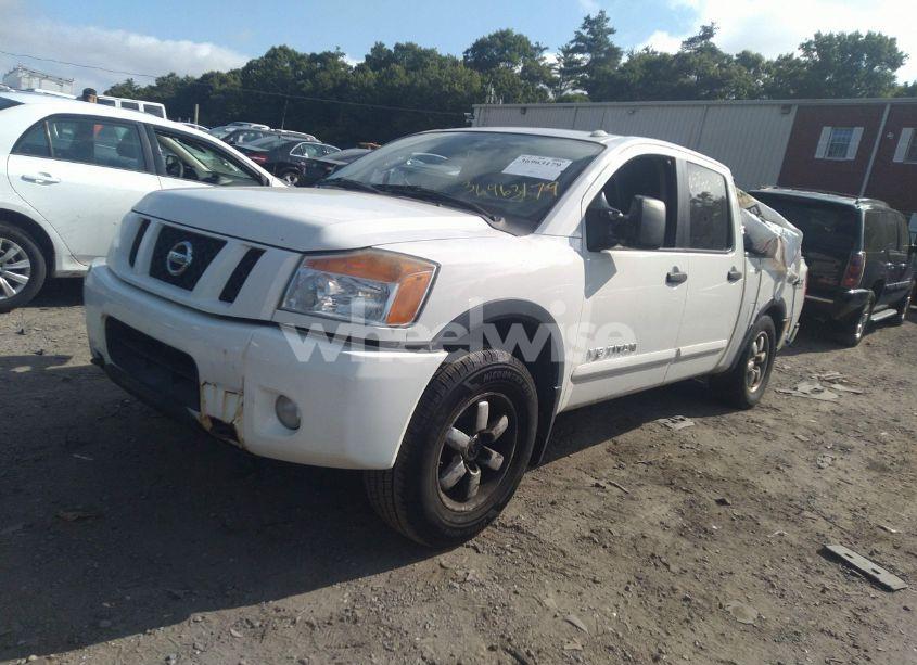 Photo 2 of 2010 Nissan Titan PRO-4X (VIN 1N6AA0EC0AN317900)