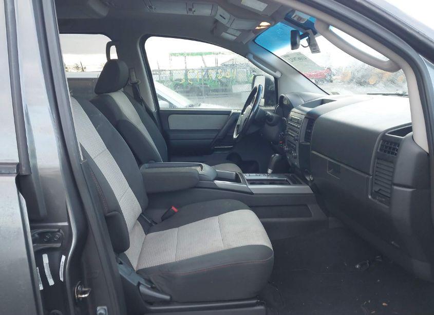 Photo 5 of 2011 Nissan Titan PRO-4X (VIN 1N6AA0EC0BN323262)