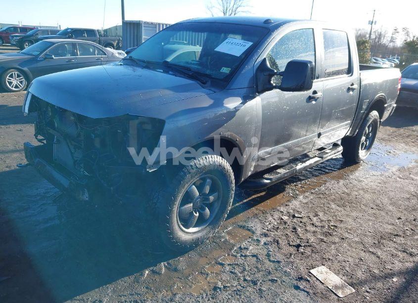 Photo 2 of 2014 Nissan Titan PRO-4X (VIN 1N6AA0EC0EN506620)