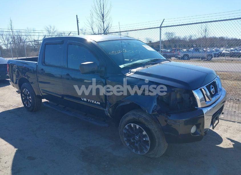 2010 Nissan Titan SE (VIN 1N6AA0EC1AN321163) main photo