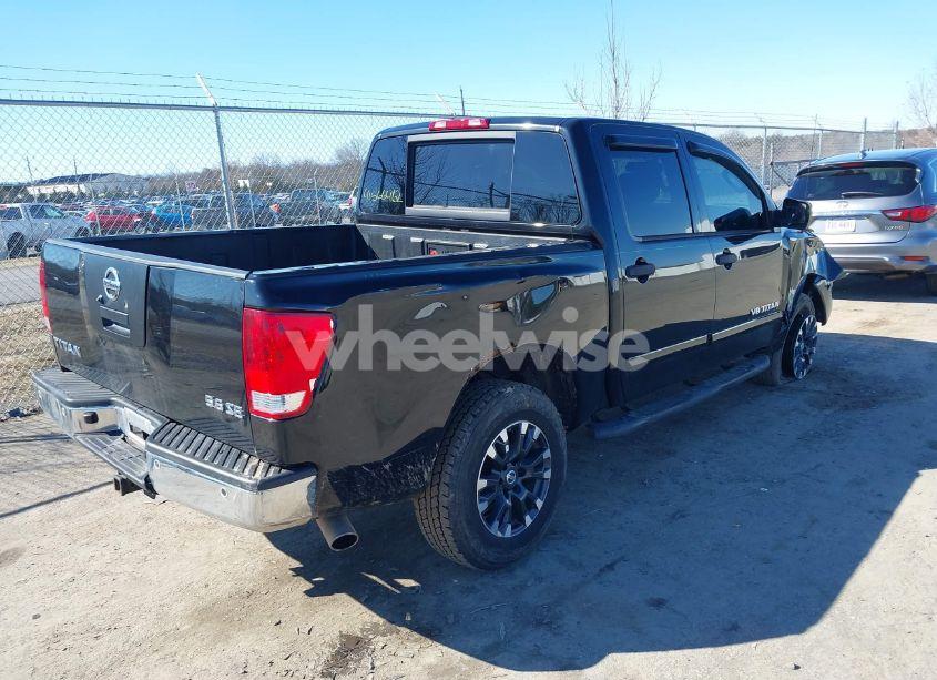 Photo 4 of 2010 Nissan Titan SE (VIN 1N6AA0EC1AN321163)