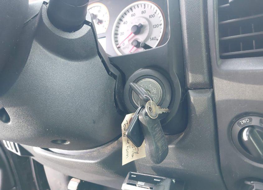 Photo 11 of 2012 Nissan Titan PRO-4X (VIN 1N6AA0EC1CN326382)