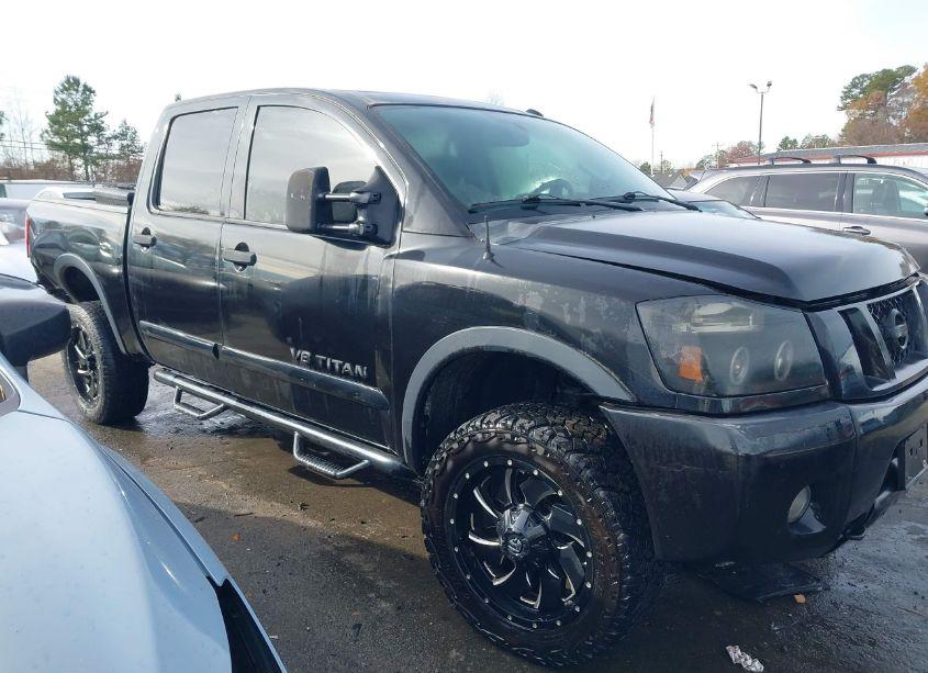 Photo 13 of 2012 Nissan Titan PRO-4X (VIN 1N6AA0EC1CN326382)
