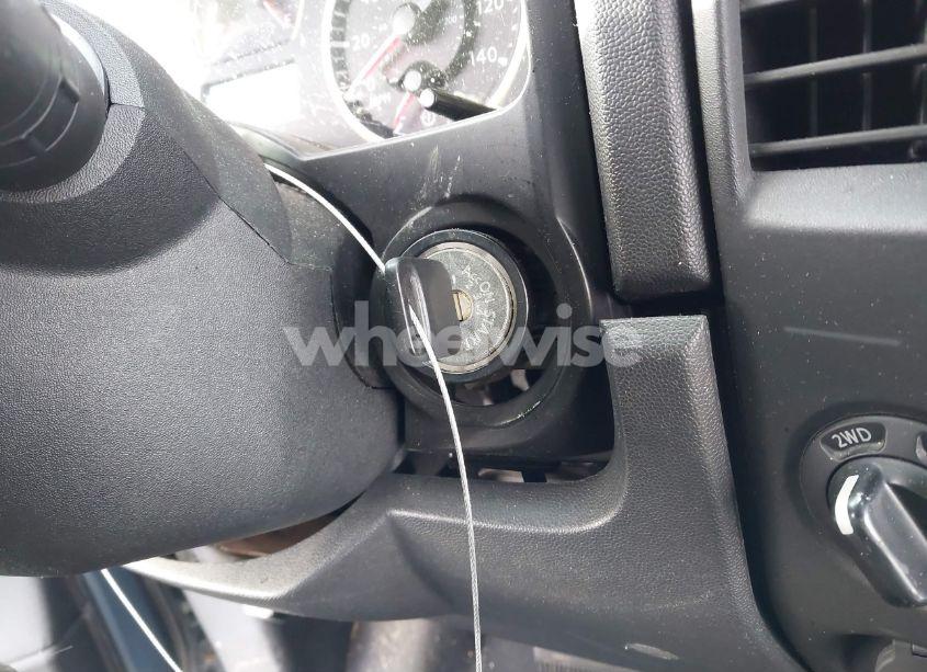 Photo 11 of 2010 Nissan Titan LE (VIN 1N6AA0EC2AN323391)