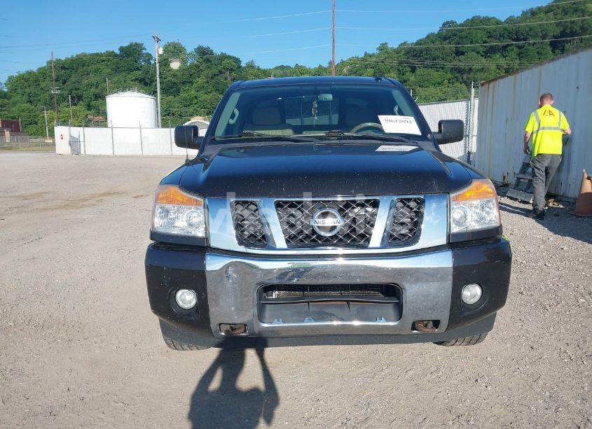 Photo 12 of 2014 Nissan Titan SV (VIN 1N6AA0EC2EN505131)
