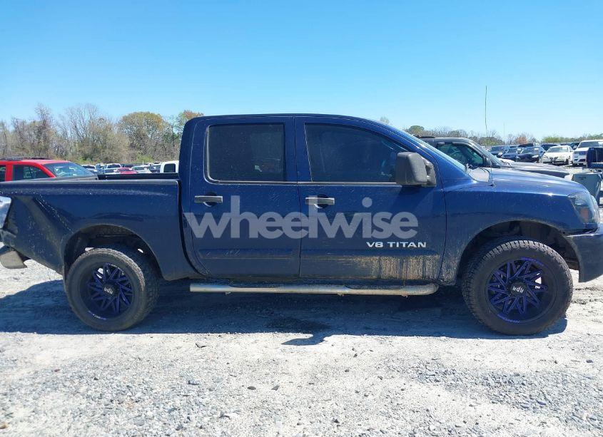 Photo 13 of 2010 Nissan Titan SE (VIN 1N6AA0EC3AN323447)