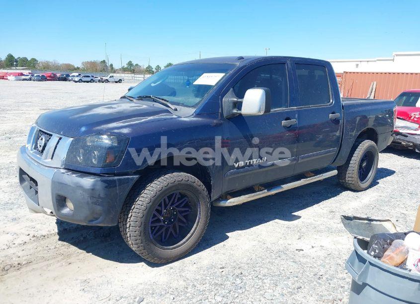 Photo 2 of 2010 Nissan Titan SE (VIN 1N6AA0EC3AN323447)