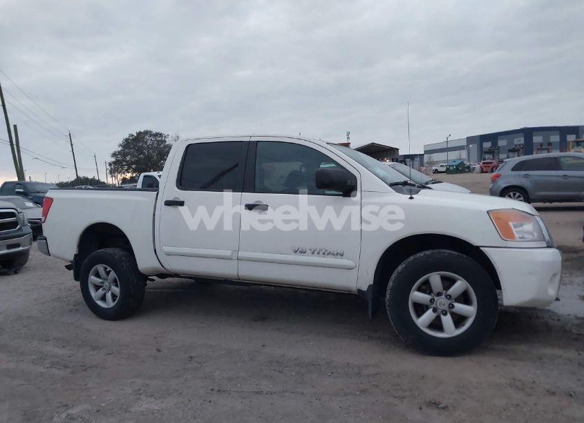 Photo 13 of 2010 Nissan Titan SE (VIN 1N6AA0EC4AN321805)