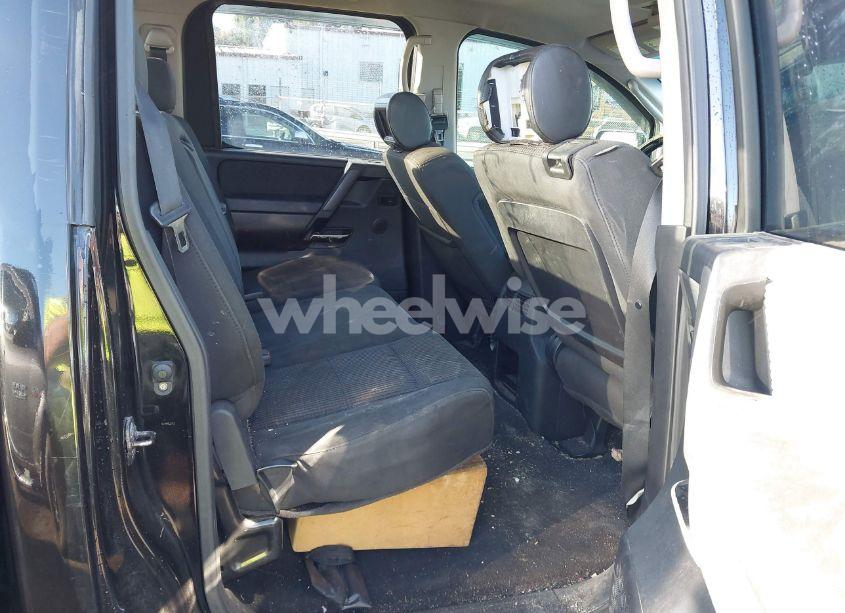 Photo 8 of 2010 Nissan Titan SE (VIN 1N6AA0EC5AN314720)