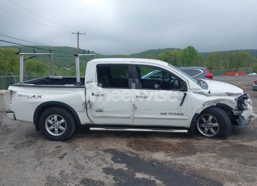 Photo 13 of 2010 Nissan Titan PRO-4X (VIN 1N6AA0EC5AN322400)