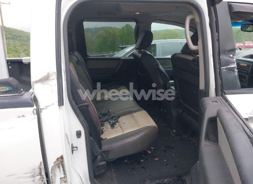 Photo 8 of 2010 Nissan Titan PRO-4X (VIN 1N6AA0EC5AN322400)