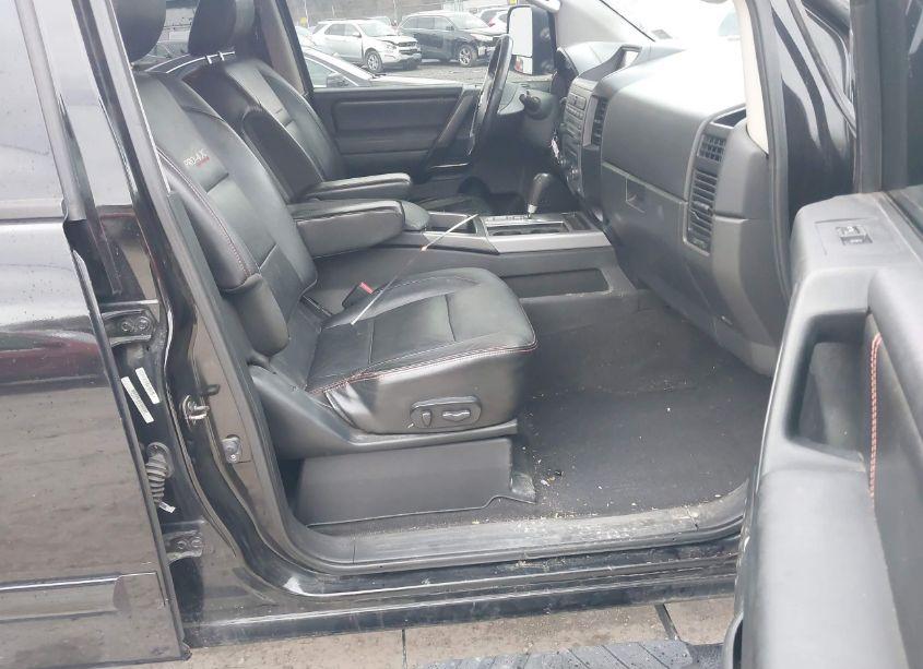 Photo 5 of 2011 Nissan Titan PRO-4X (VIN 1N6AA0EC6BN302027)