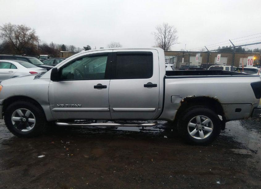Photo 14 of 2010 Nissan Titan SE (VIN 1N6AA0EC7AN311172)
