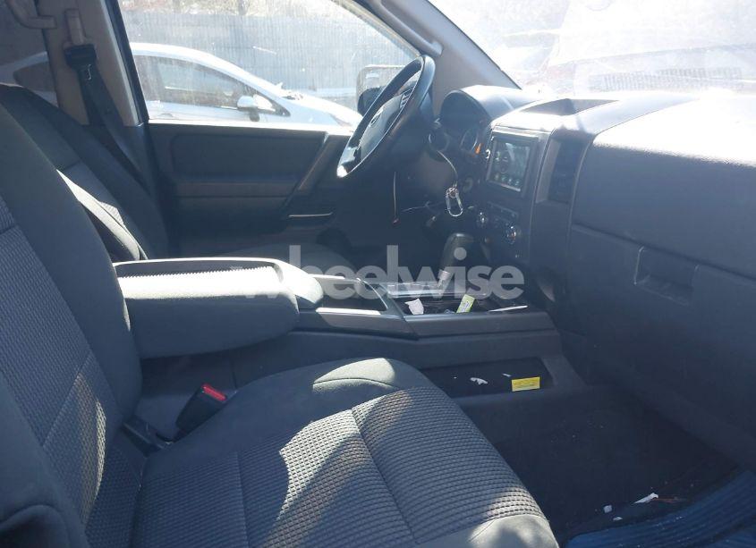 Photo 5 of 2010 Nissan Titan SE (VIN 1N6AA0EC7AN316212)